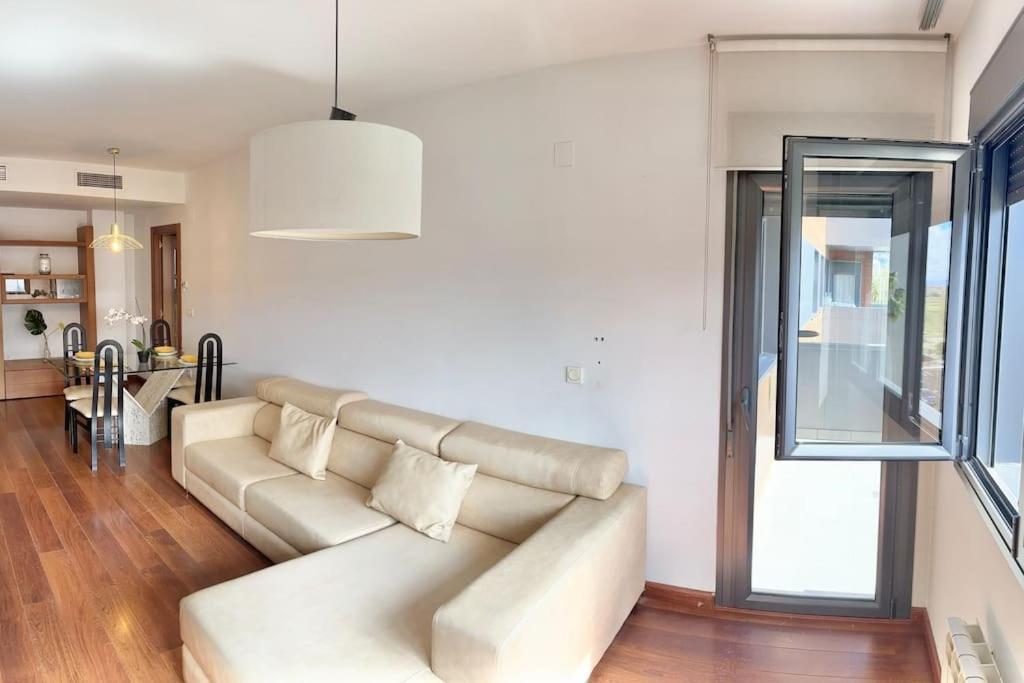 Apartamento Forum - Ciencias Granada Exteriér fotografie